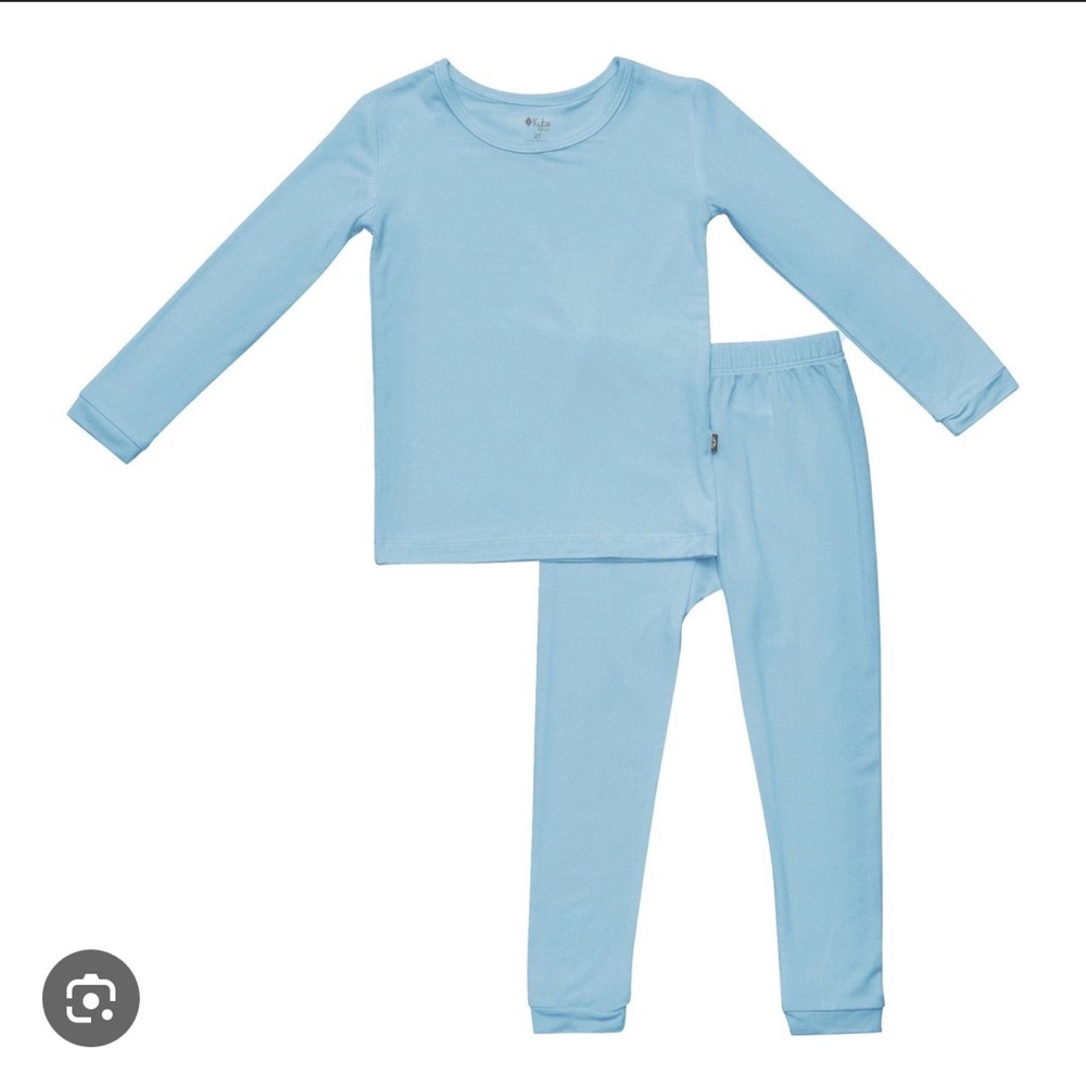 NIB Kyte BABY stream long sleeve pajamas 4T unisex